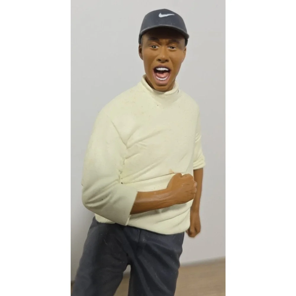 2008 Upper Deck Pro Shots‎ Series 1 Tiger Woods White Shirt Action Figure 8”